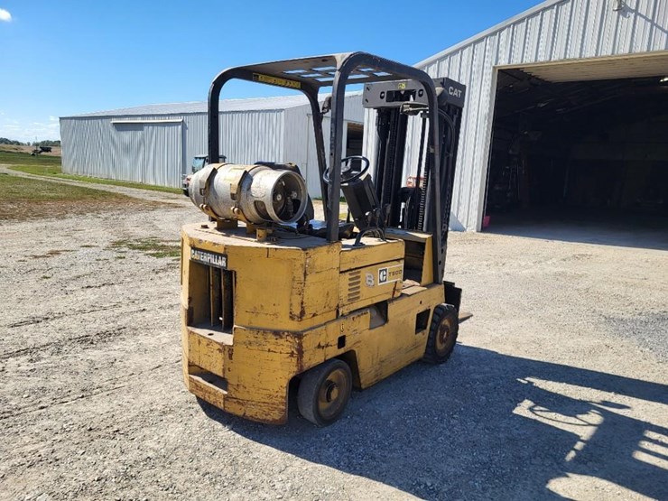 clark-t500-forklift-image-5