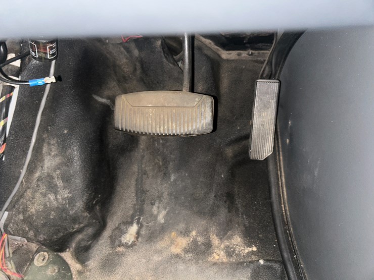 1992-ford-e350-image-49