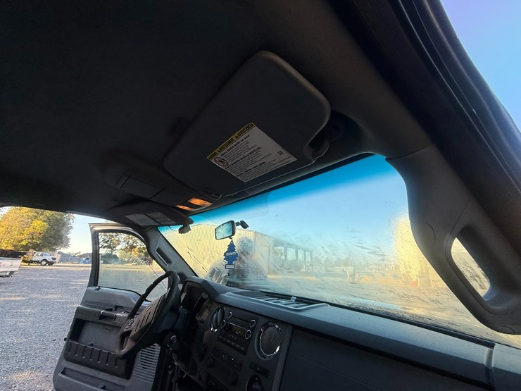 2011-ford-f250-image-48