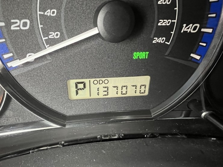 2011-subaru-forester-image-26