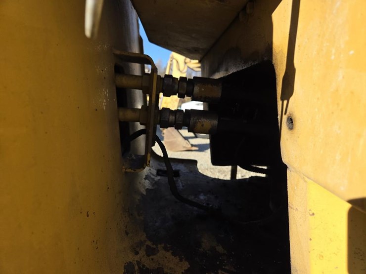 1980-caterpillar-930-image-24