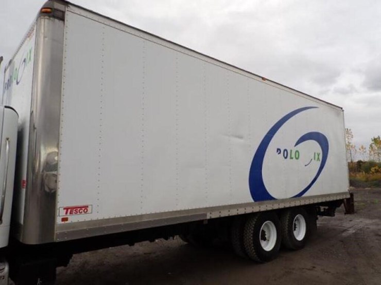 inoperable-2010-freightliner-m2106-business-class-image-38