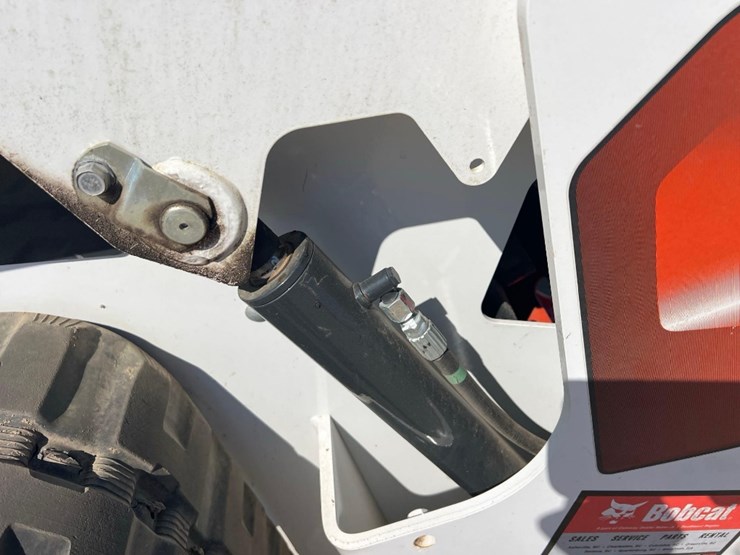 2024-bobcat-mt100-image-21