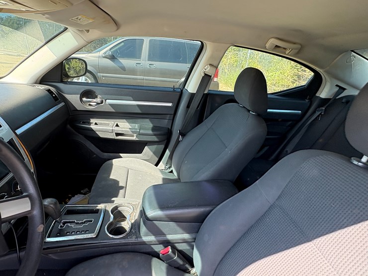 #22545-•-2010-dodge-charger-sxt-sedan-vin:-2b3ca3cvxah217072-image-35