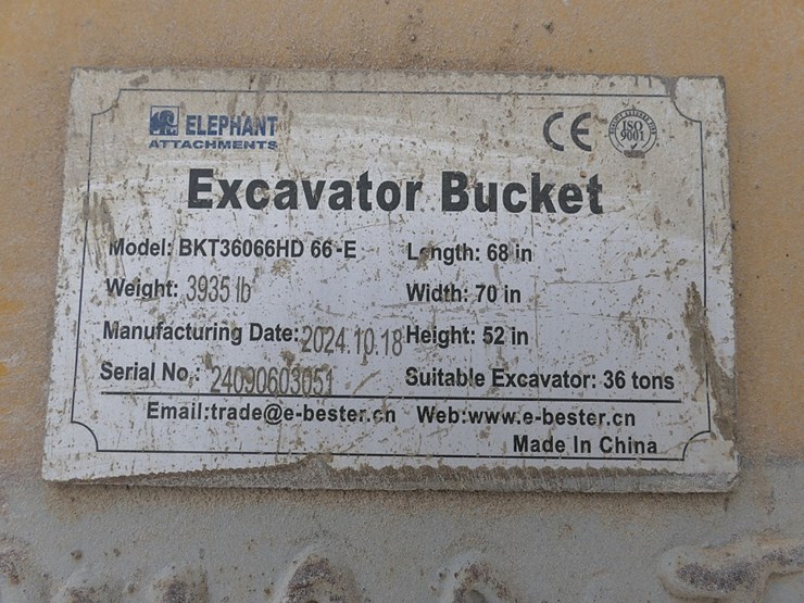 2015-caterpillar-329fl-image-14