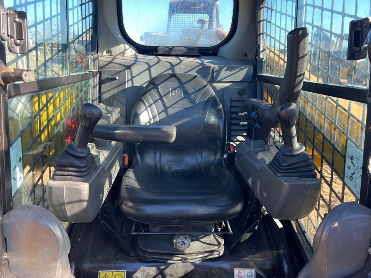 caterpillar-226d3-image-21