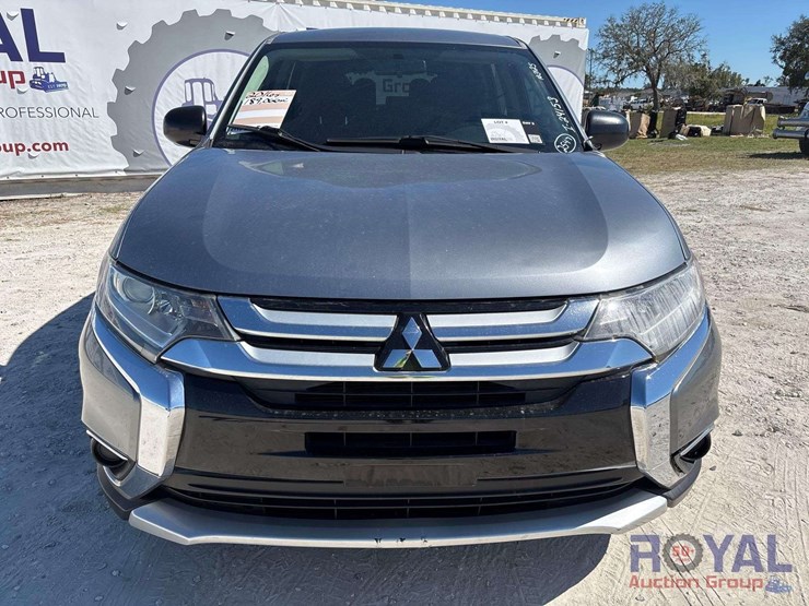 2016-mitsubishi-outlander-image-29