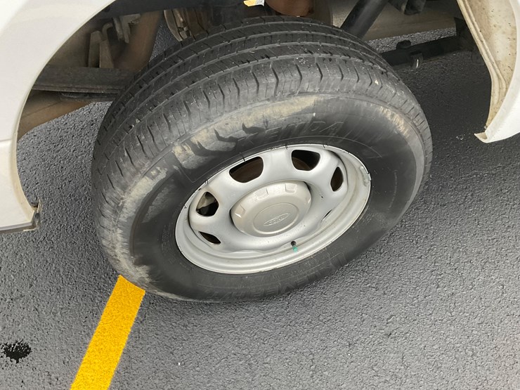 2020-ford-f150-image-6