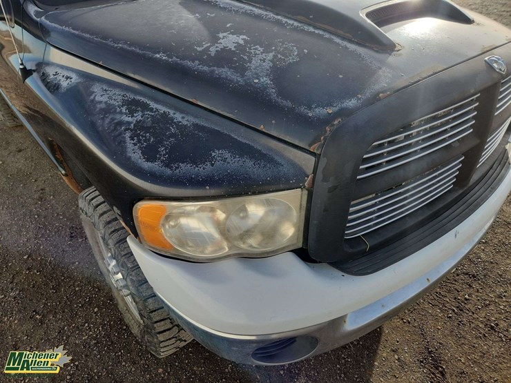 2004-dodge-ram-3500-image-35