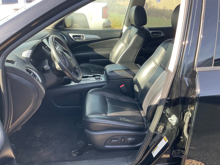 2017-nissan-pathfinder-image-19