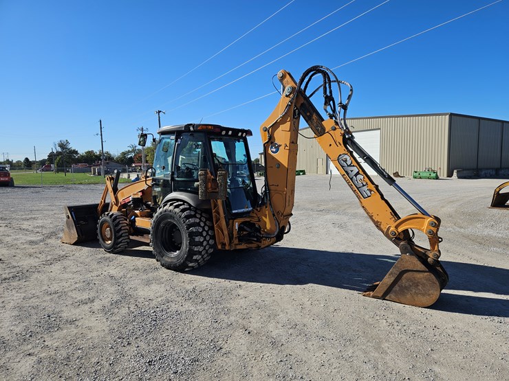 2016-case-590sn-image-21