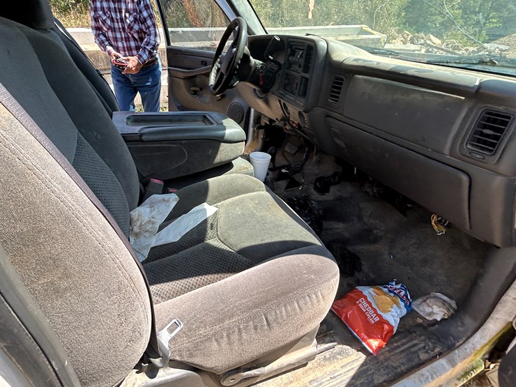 2007-chevrolet-silverado-image-26