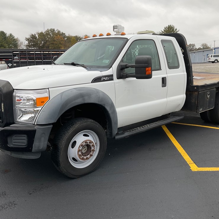 2011 FORD F450