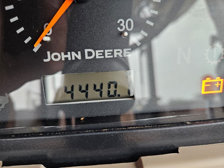 2008-john-deere-5093e-image-13