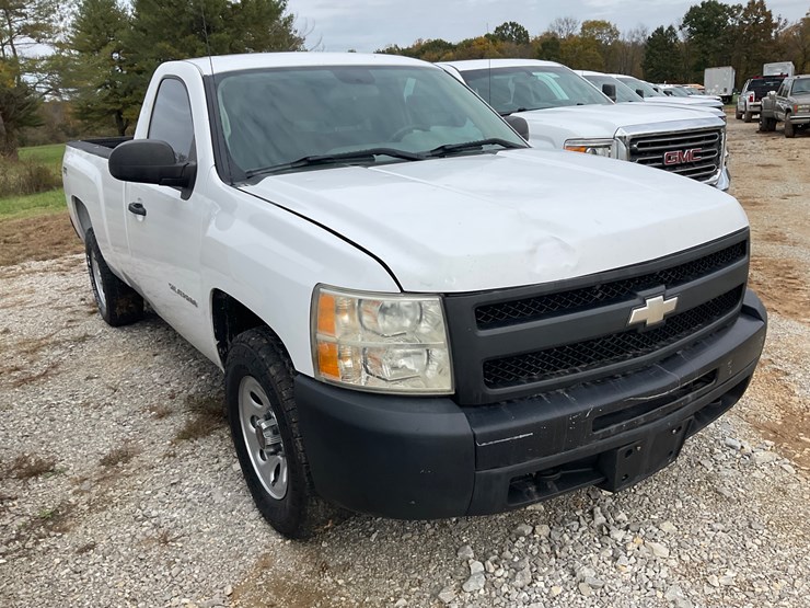 2013-chevrolet-silverado-image-5