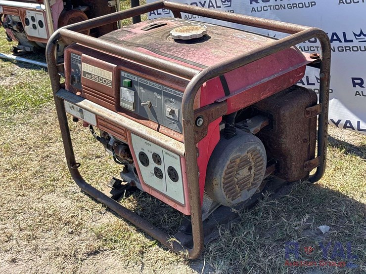 honda-em3500s-portable-gasoline-generator-image-3