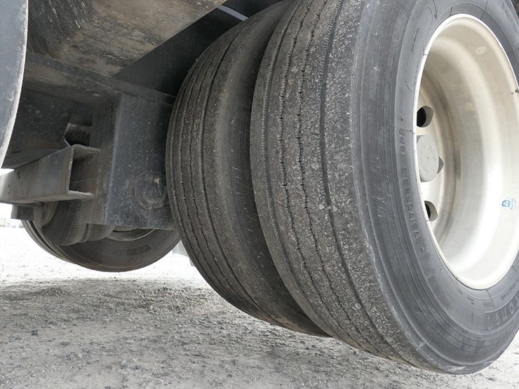 2017-fontaine-55-ton-image-25