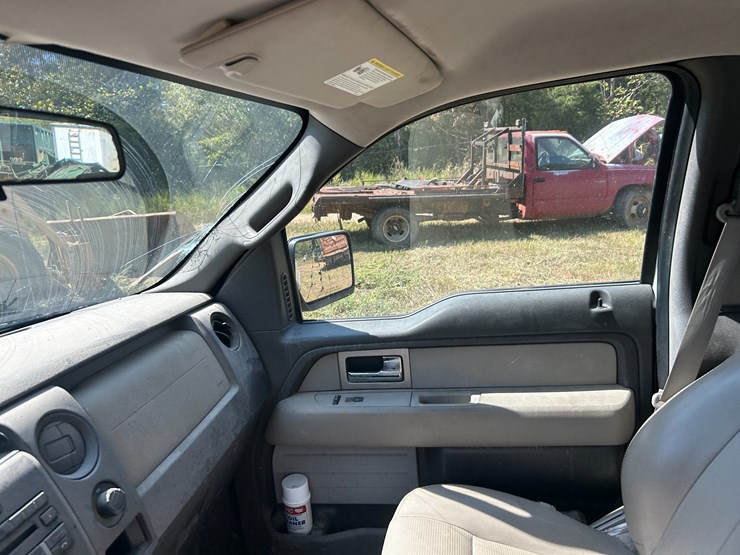 2010-ford-f150-image-27