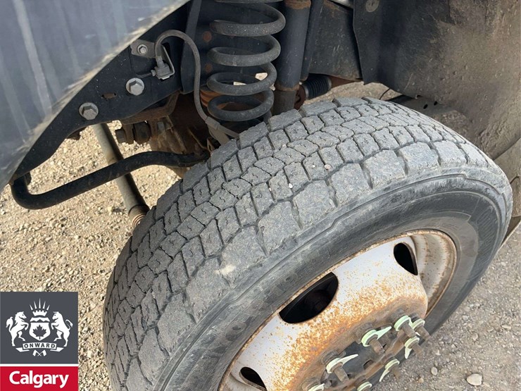 2015-ford-f550-image-7