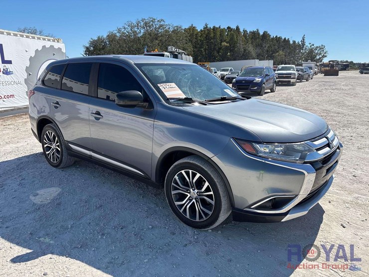 2016-mitsubishi-outlander-image-2