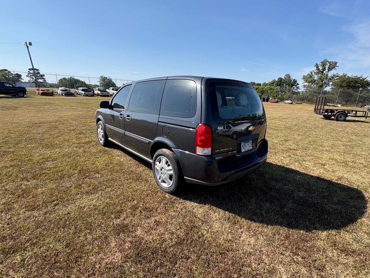 2008-chevrolet-uplander-image-4