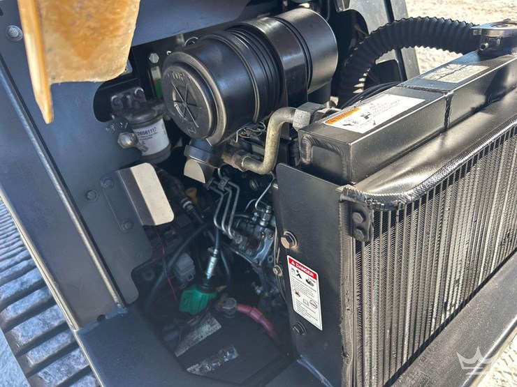 2018-asv-rt30-posi-track-high-flow-compact-track-loader-skid-steer-image-8