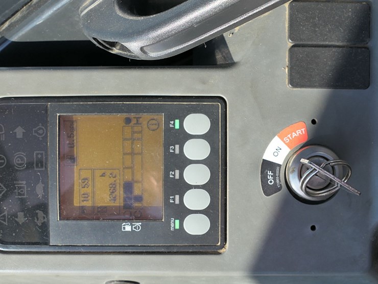 2017-yanmar-sv100-2a-image-37