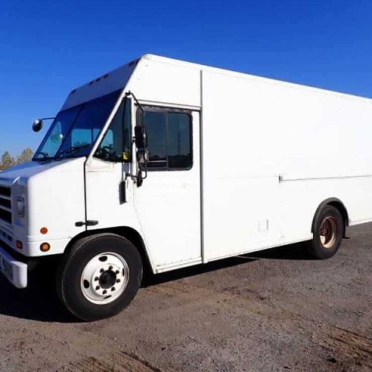 2004 INTERNATIONAL 1652