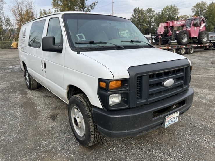 2008-ford-e250-sd-image-2