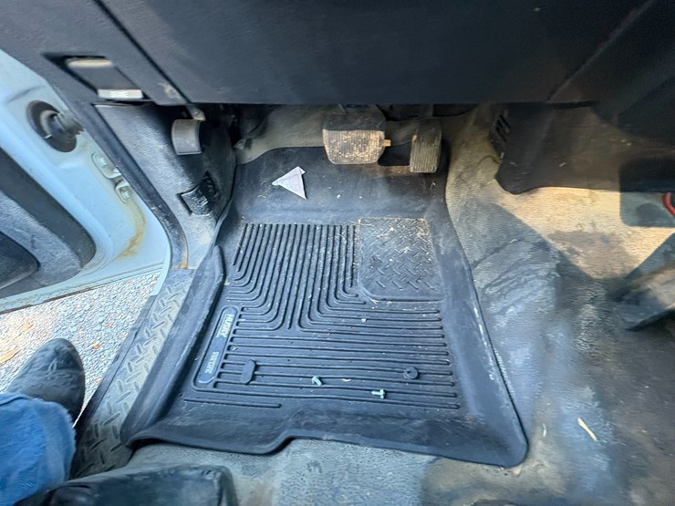 2013-ford-f150-image-61