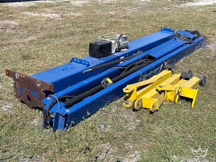 forward-10,000lb-two-post-electric-auto-lift-image-1