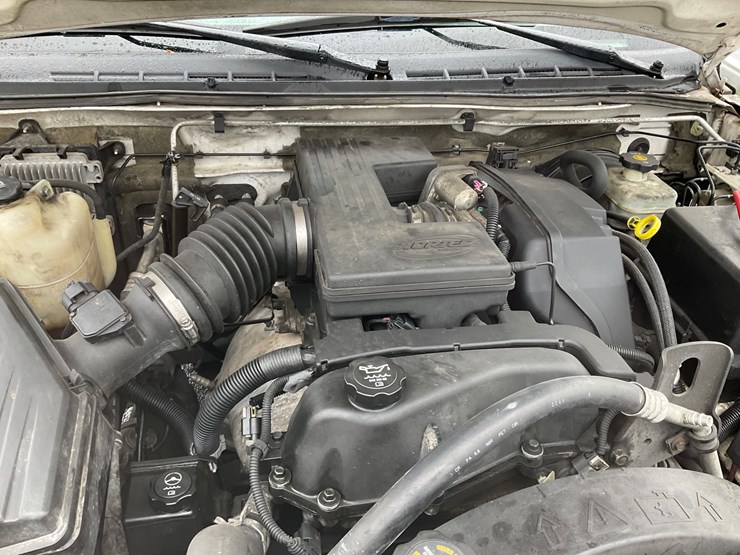 2005-chevrolet-colorado-image-12