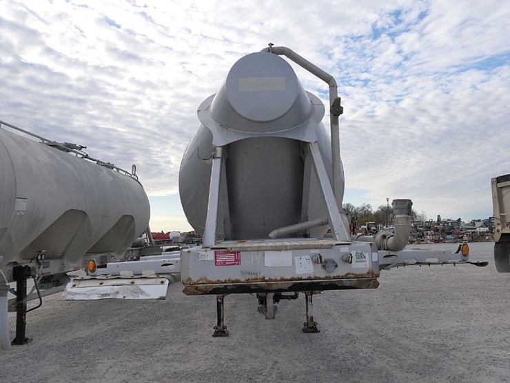 2019-gallegos-7300g-tandem-pneumatic-bulk-trailer,-sn:3dg1n4257kg000717,-no-image-6