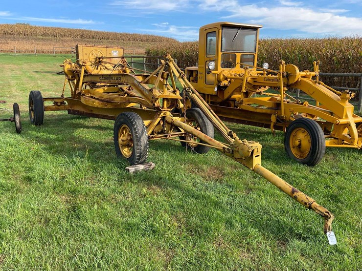 caterpillar-44-tow-grader-image-9