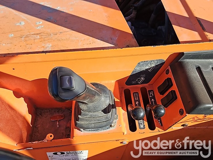 2017-sky-trak-10054-image-26