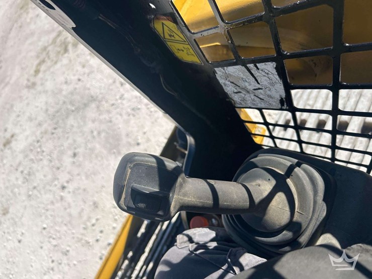 caterpillar-249d-image-13