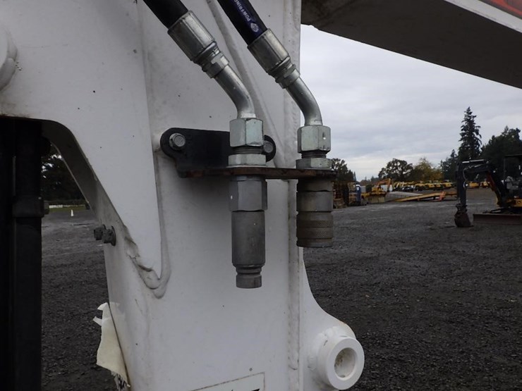 2022-bobcat-e35i-image-10