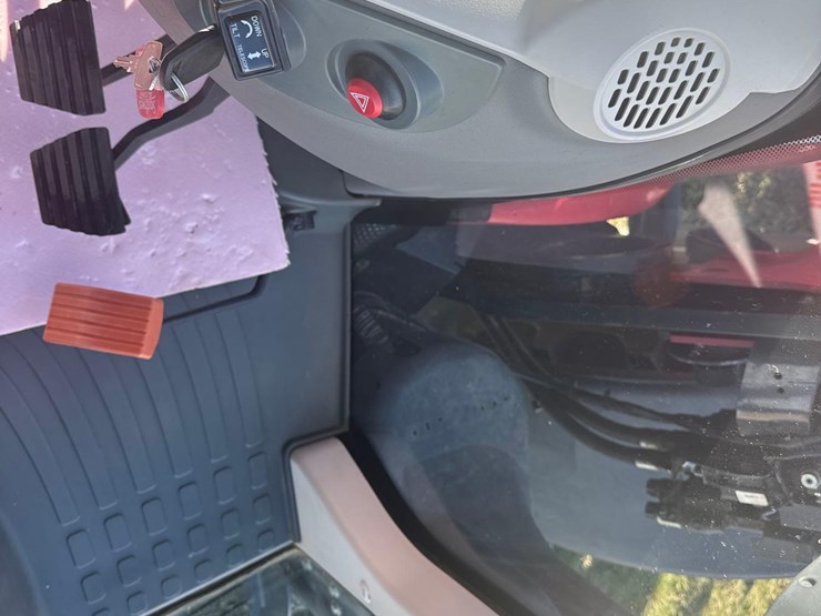 2014-mccormick-x7.680-image-38