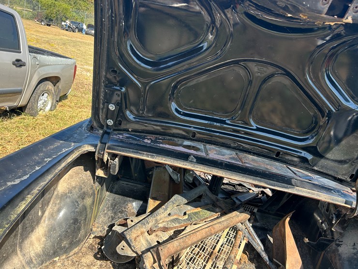 #22553-•-inop-1957-chevrolet-sedan-image-8