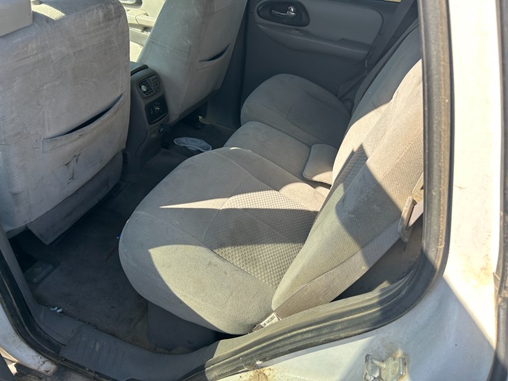 2007-chevrolet-blazer-image-16