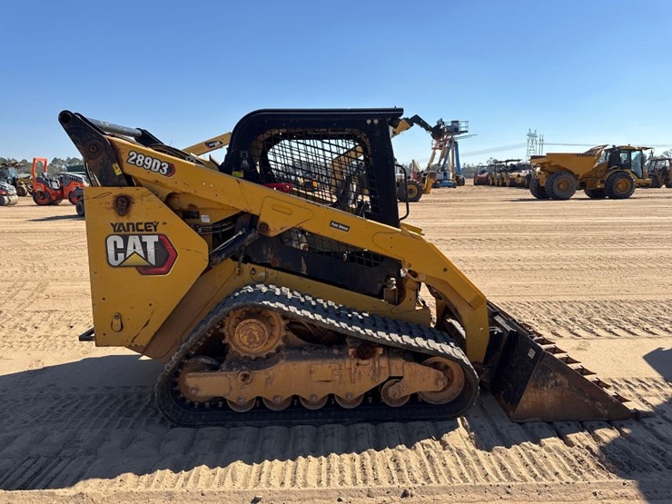 2021-caterpillar-289d3-image-5
