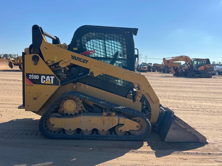 2018-caterpillar-259d-image-5
