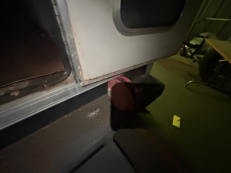 1992-ford-e350-image-14