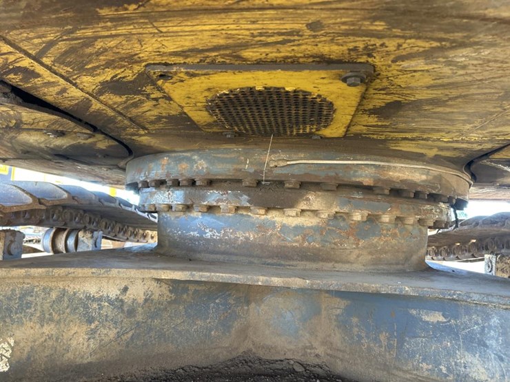 komatsu-pc360-lc-image-68