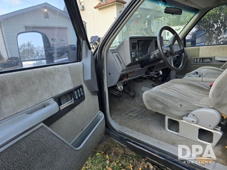 1992-gmc-k3500-image-27