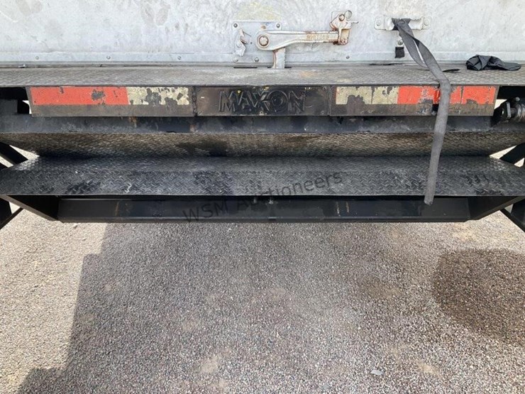 international-4700-image-13