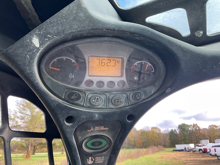 2020-bobcat-s550-image-6
