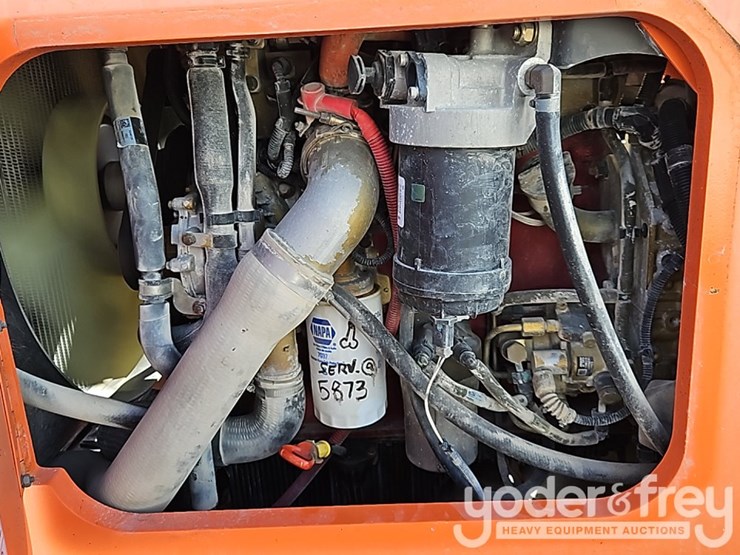 2018-sky-trak-10054-image-23