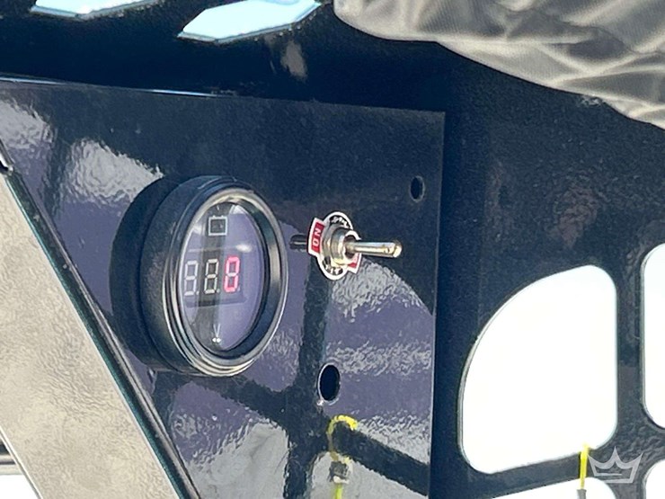 2025-newrick-jc25-mini-wheel-loader-skid-steer-image-13