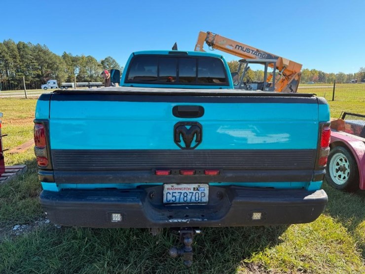 1996-dodge-ram-3500-image-7